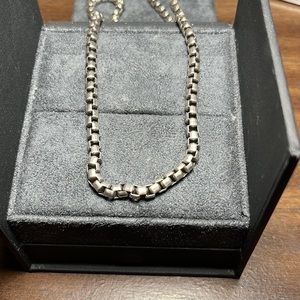 David Yurman 22 in 925 sterling silver box chain necklace.